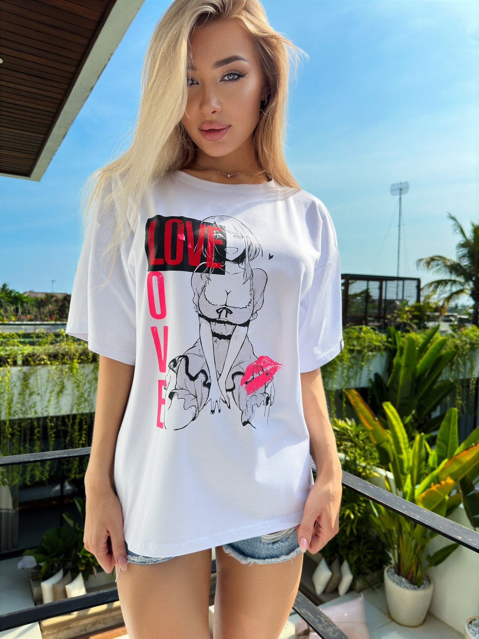 Oversize T - shirt Anime White - One size - Bona Fide